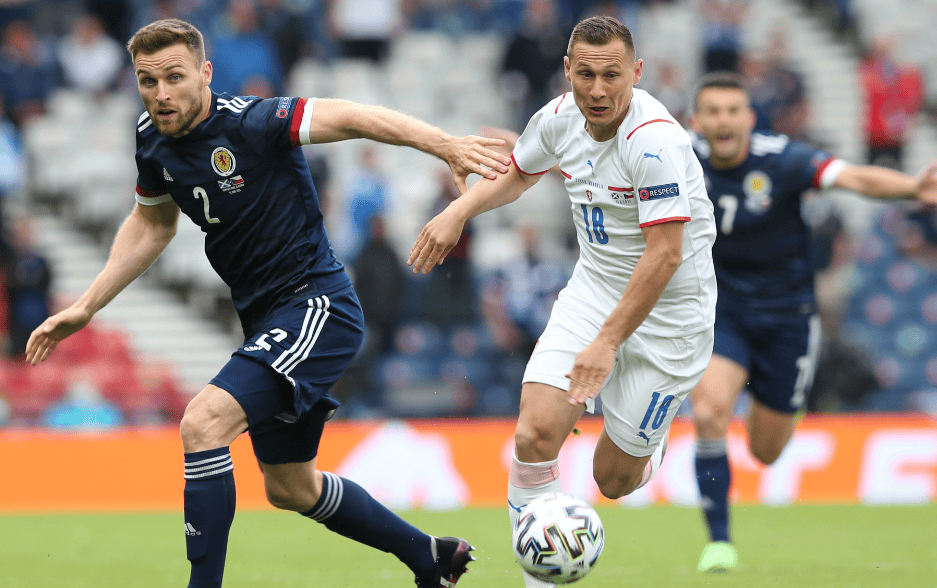 欧国联赛场:俄罗斯队备战状态良好,士气高昂 欧国联赛场:俄罗斯队备战状态良好,士气高昂