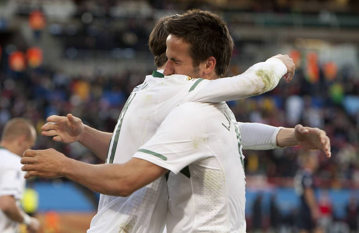 法国网球队鏖战美国网球队，穆雷打破历史纪录的简单介绍