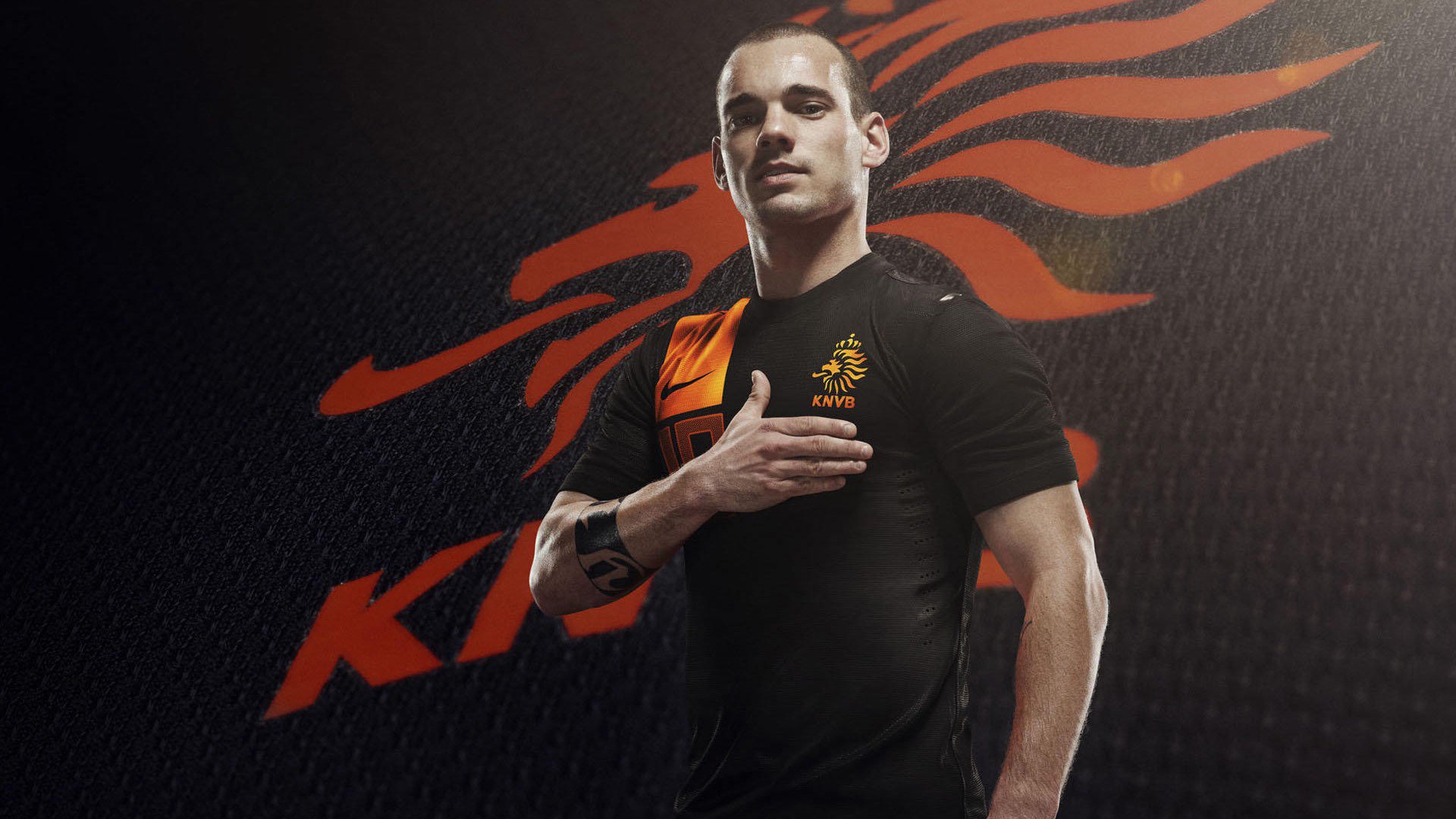 那不勒斯对阵葡萄牙，马丁内利在焦点战证明自己